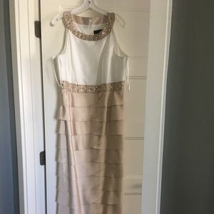 David’s Bridal Formal Dress size 14